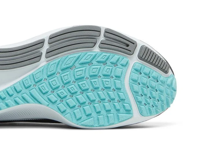 Кроссовки Nike Wmns Air Zoom Pegasus 38 LE 'Greedy'
