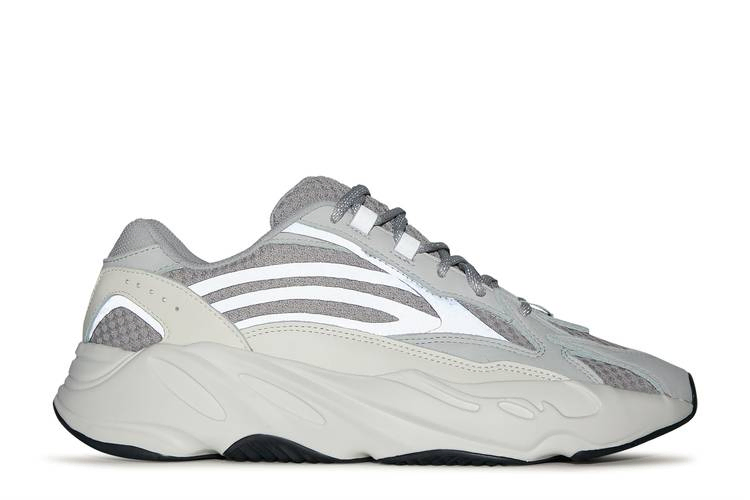 yeezy-boost-700-v2-static-2023-ef2829-23_08