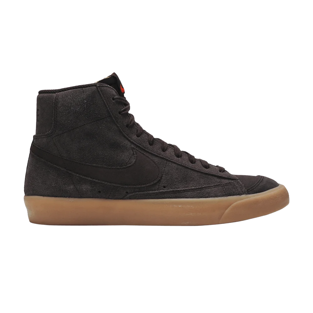 Krossovki-Nike-Blazer-Mid-77-Suede-Velvet-Brown