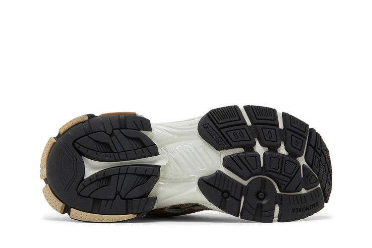 balenciaga-wmns-runner-sneaker-beige-677402-w3rb3-9891_03