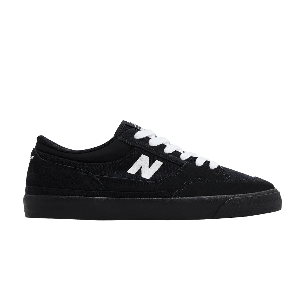 Krossovki-Franky-Villani-x-New-Balance-Numeric-417-Low-Black-White