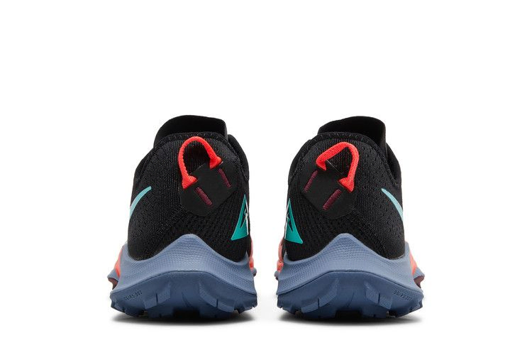 air-zoom-terra-kiger-7-black-dynamic-turquoise-cw6062-004_05