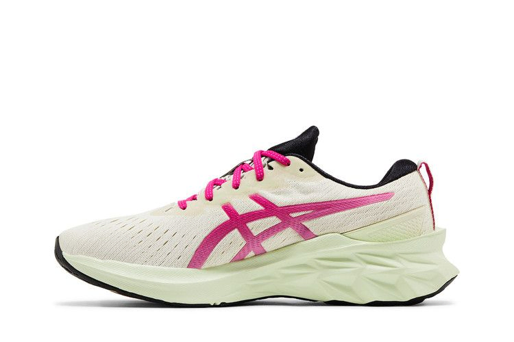 wmns-novablast-2-birch-pink-rave-1012b049-200_02
