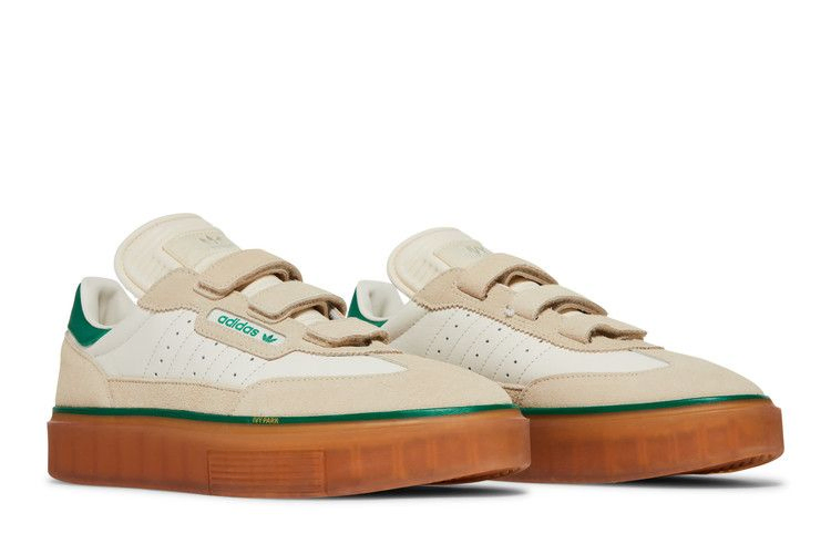 ivy-park-x-super-sleek-3-strap-wonder-white-gum-gy1777_07