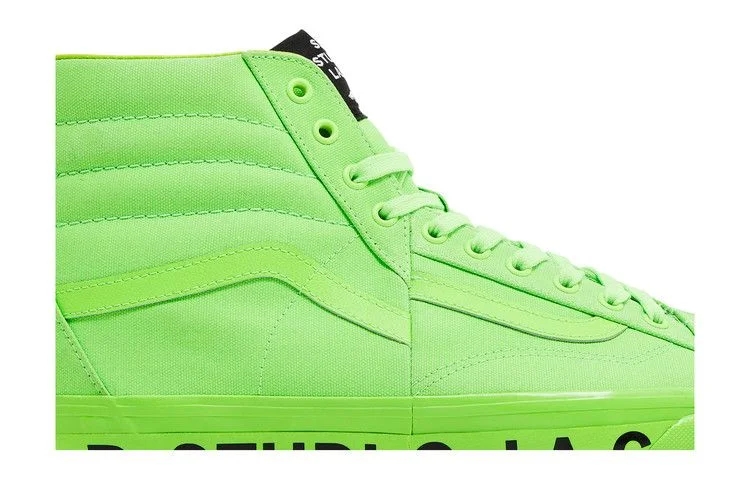 Krossovki-S.R.-STUDIO.-LA.-CA.-x-Vans-Clash-The-Wall-Green-Gecko-1