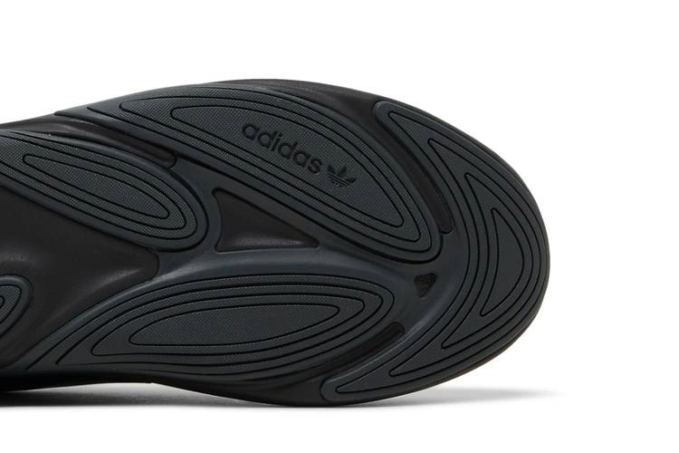 Кроссовки adidas Ozelia 'Black Blue Metallic'