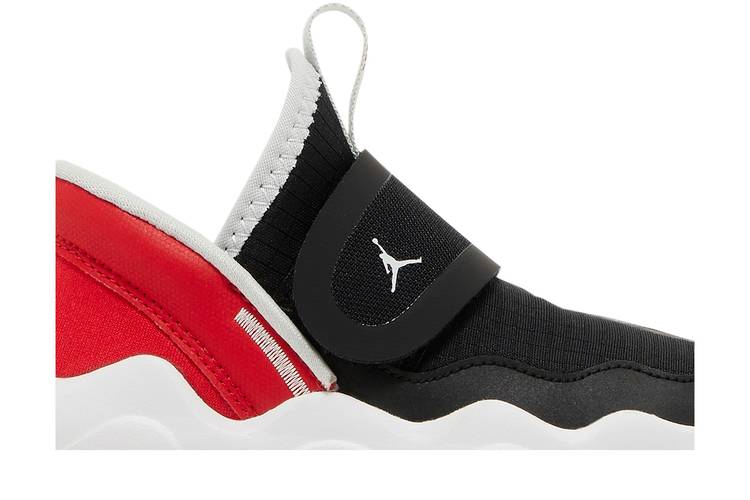 Кроссовки Air Jordan 23/7 TD 'Bloodline'