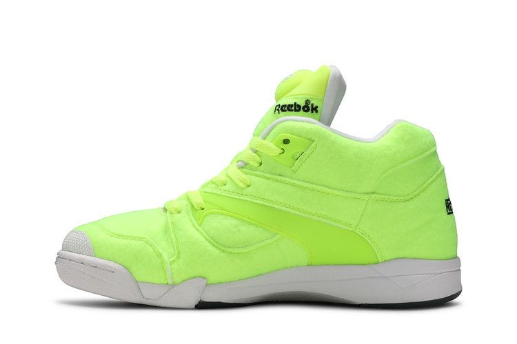 court-victory-pump-felt-alife-ball-out-m49793_02