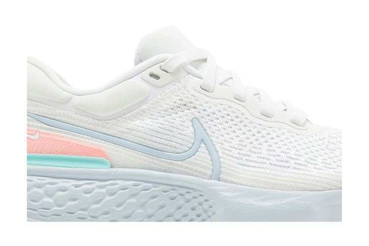 Кроссовки Nike Wmns ZoomX Invincible Run Flyknit 'White Dynamic Turquoise'