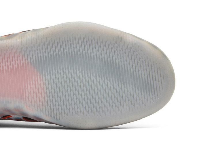 kobe-11-em-low-3d-836183-084_04