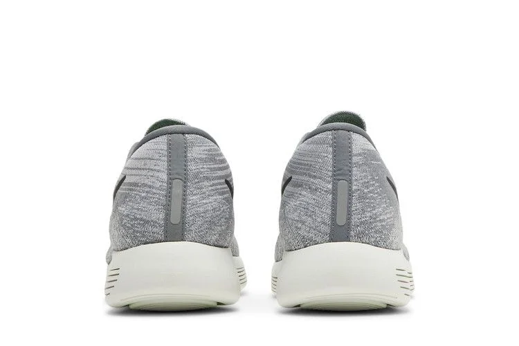 Krossovki-Nike-LunarEpic-Low-Flyknit-5
