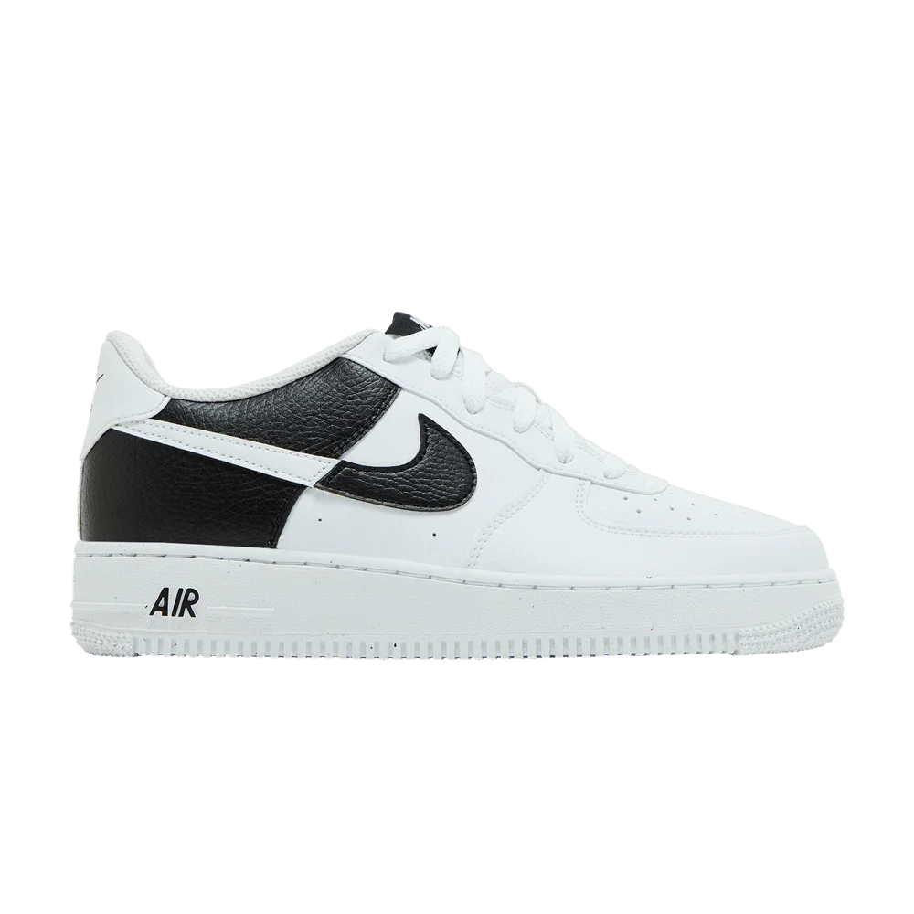 Krossovki-Nike-Air-Force-1-Next-Nature-GS-Split-White-Black