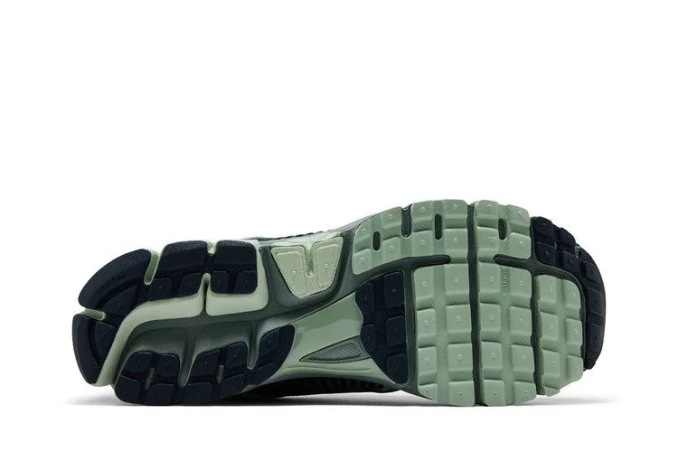 Кроссовки Nike Air Zoom Vomero 5 'Seafoam Clay Green'