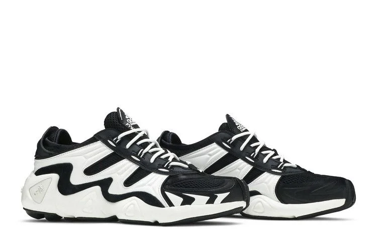 Krossovki-Adidas-FYW-S-97-Black-White-7