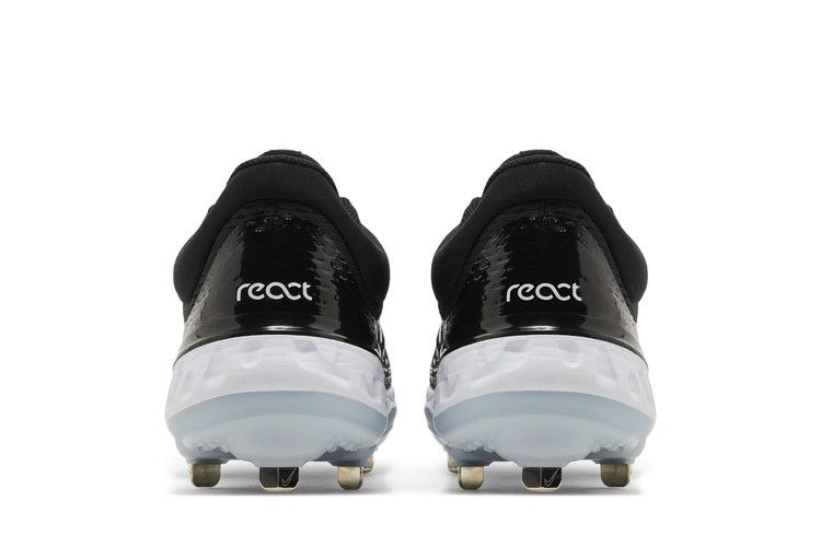 Кроссовки Nike Alpha Huarache Elite 4 Low 'Black White'