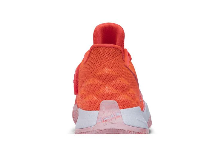 Кроссовки Nike Kyrie Low 'Hot Punch'