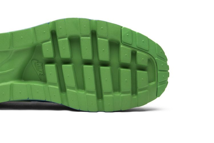 air-max-zero-doernbecher-898636-473_04