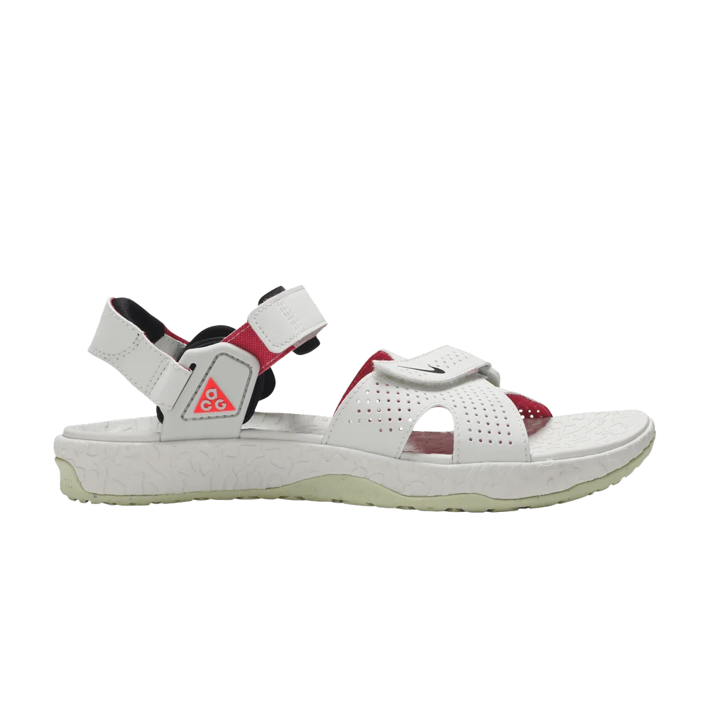Nike-ACG-Air-Deschutz-Spruce