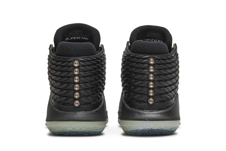 air-jordan-32-black-cat-ah3348-003_05