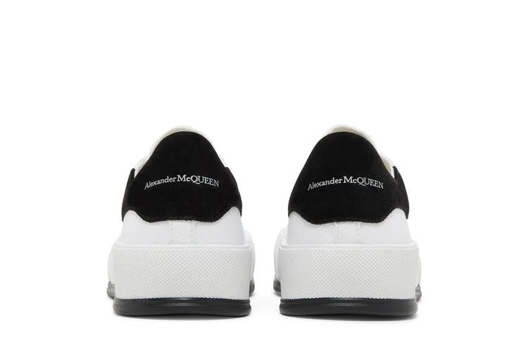 Кроссовки Alexander McQueen Deck Plimsoll Low 'White Black'
