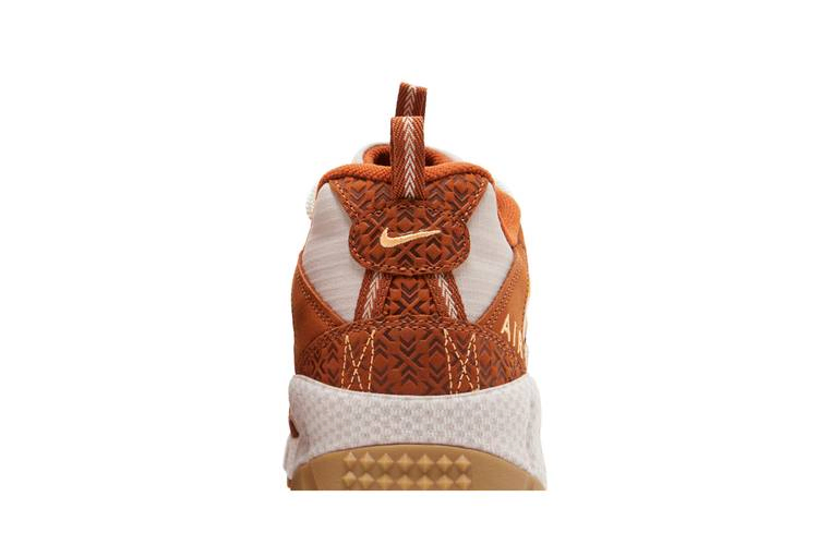Кроссовки Future Movement x Nike Air Humara 'Dark Russet'