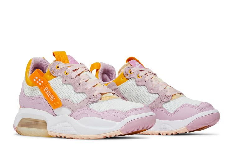 jordan-ma2-gs-white-light-arctic-pink-gold-cw6594-160_07