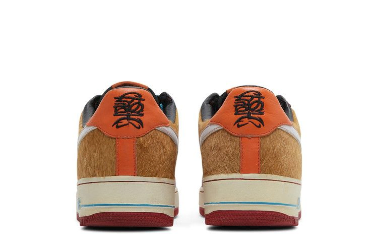 Кроссовки Nike Air Force 1 Low Premium 'Year of the Dog'