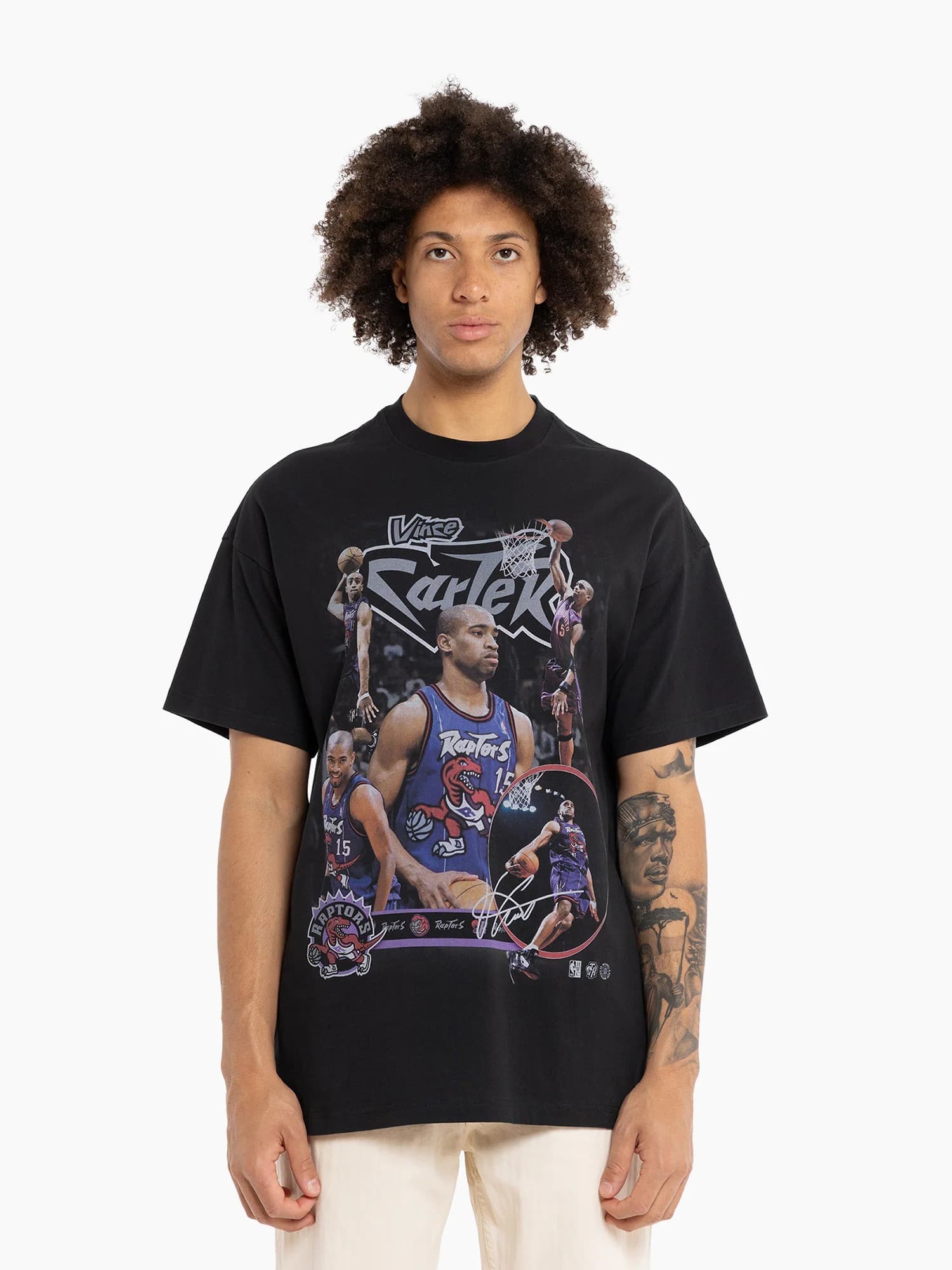 Mitchell-Ness-Vince-Carter-Toronto-Raptors-Player-Logo-T-Shirt-4