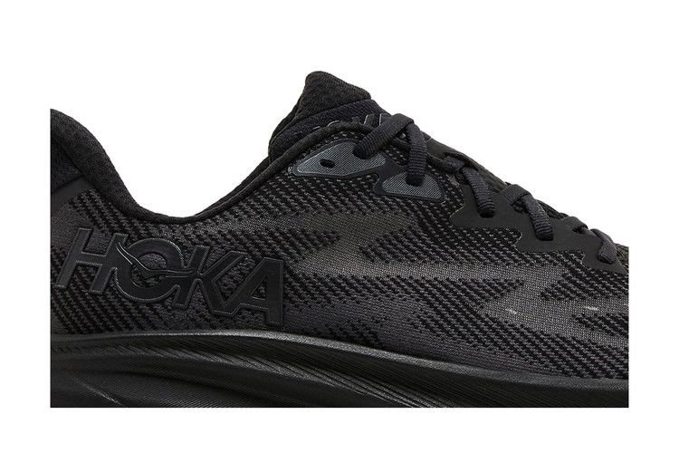 wmns-clifton-9-triple-black-1127896-bblc_01