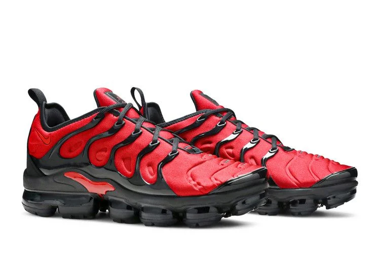 Krossovki-Nike-Air-VaporMax-Plus-University-Red-7