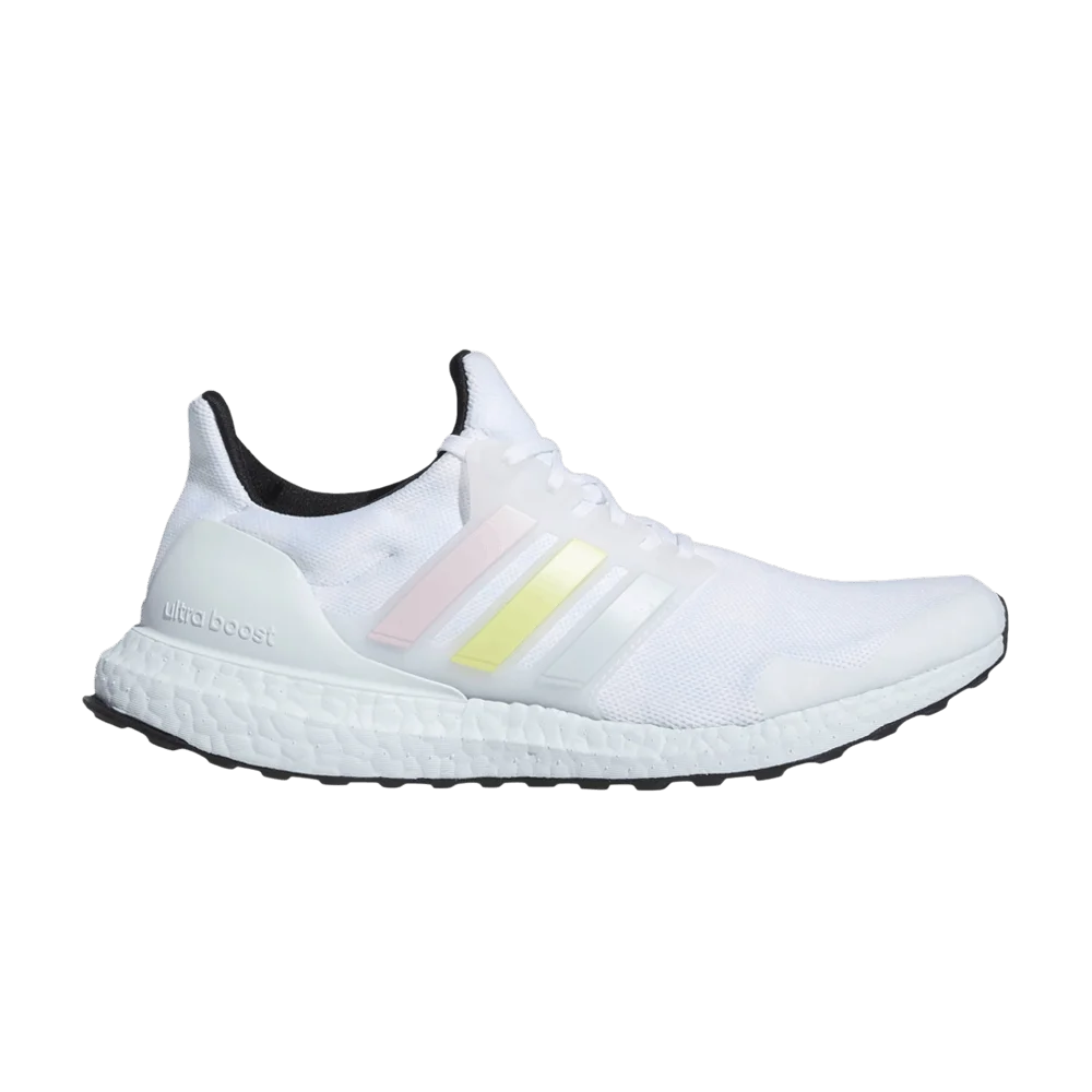 Krossovki-adidas-UltraBoost-Sky-Tint-Yellow-Pink