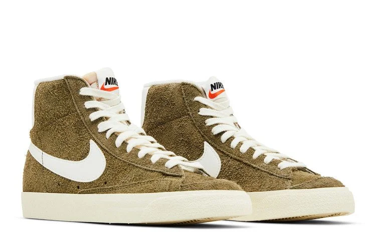 Krossovki-Nike-Wmns-Blazer-Mid-77-Vintage-Olive-Suede-7