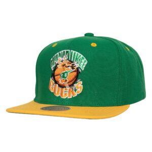 Mitchell-Ness-Breakthrough-Snapback-HWC-Milwaukee-Bucks-Hat-300x300