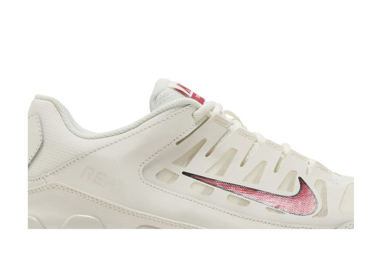 reax-8-trainer-sail-mystic-red-621716-100_01