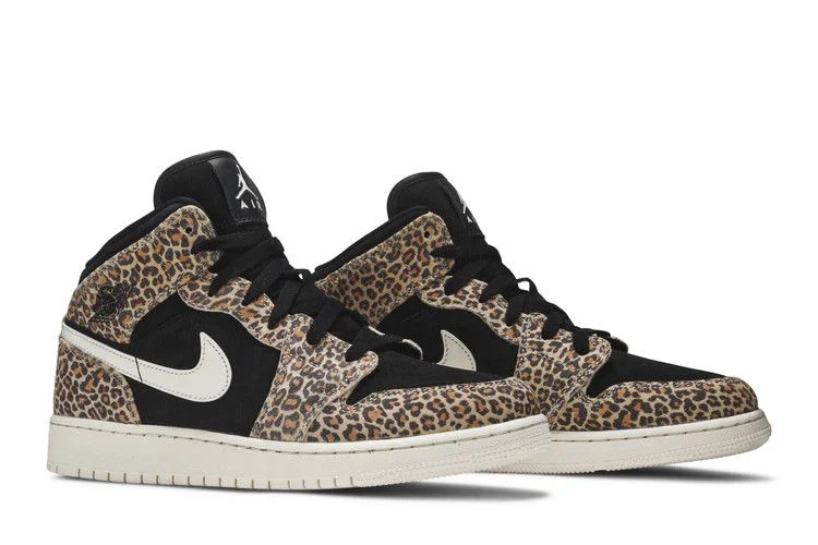Krossovki-Air-Jordan-1-Mid-SE-GS-Leopard-7