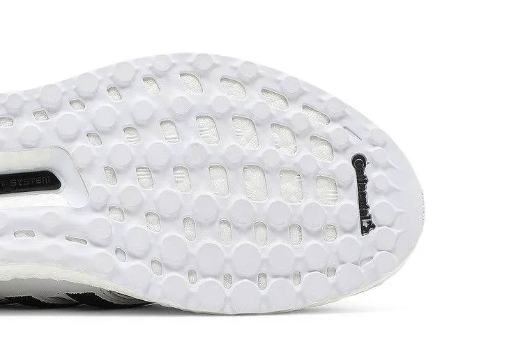 Кроссовки adidas UltraBoost DNA 'White Leather'