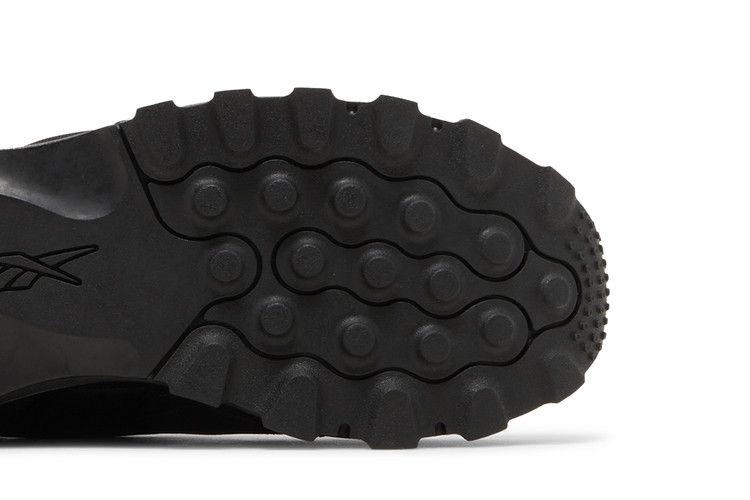 Кроссовки Reebok Cardi B x Wmns Classic Leather V2 'Core Black'