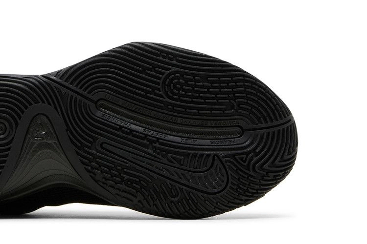 giannis-immortality-3-triple-black-dz7533-001_04