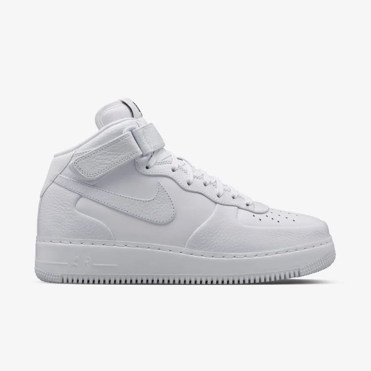 Krossovki-NikeLab-Air-Force-1-Mid-5