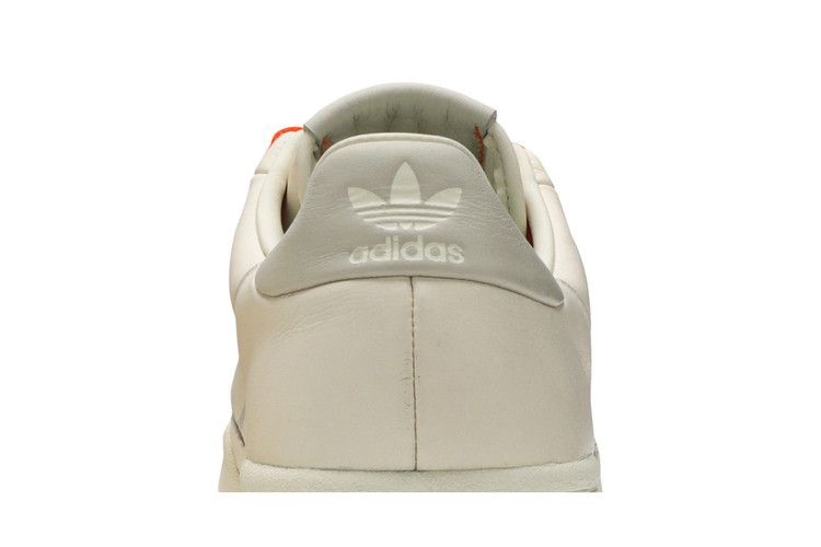 Кроссовки Pharrell Williams x adidas Continental 80 'Cream'