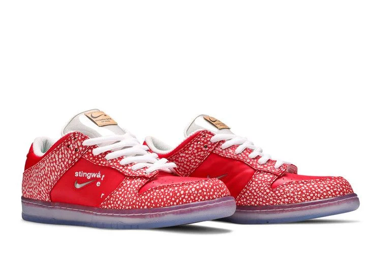 Krossovki-Stingwater-x-Nike-Dunk-Low-SB-Magic-Mushroom-7