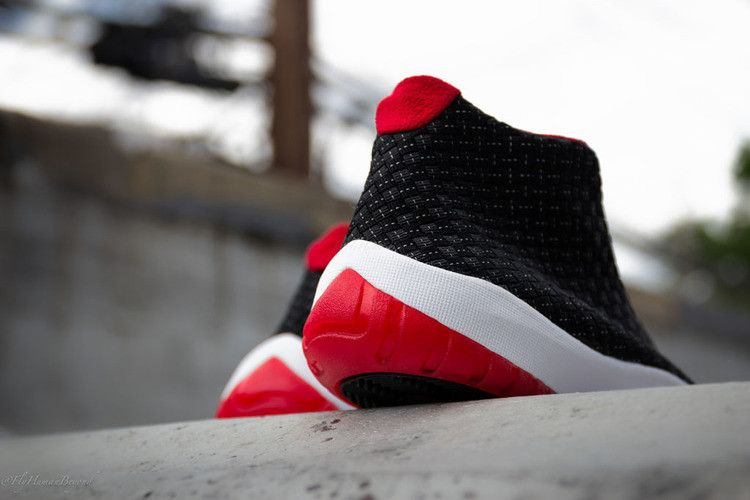 air-jordan-future-premium-652141-601_03