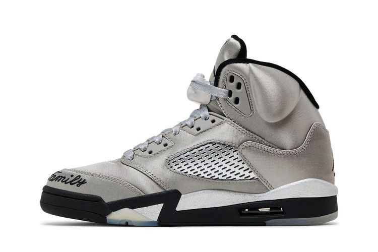 Кроссовки Wmns Air Jordan 5 Retro 'Wings'
