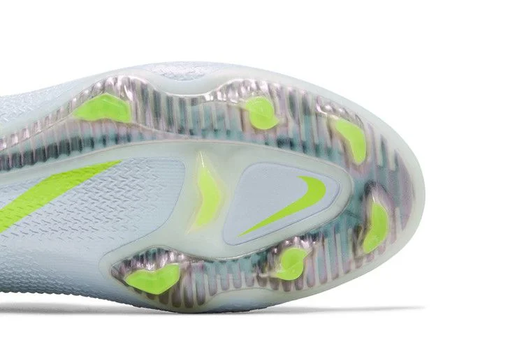 Krossovki-Nike-Phantom-GT2-Elite-FG-Progress-Pack-4