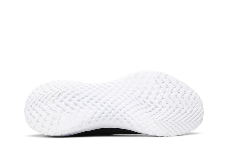 epic-phantom-react-flyknit-black-bv0417-001_03