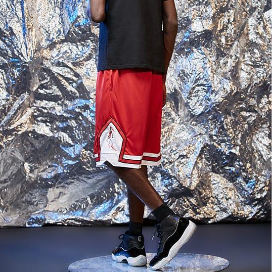 Ehot-Chicago-Bulls-Red-Shorts-1