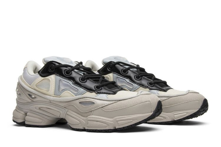 raf-simons-x-ozweego-3-cream-white-b22537_07