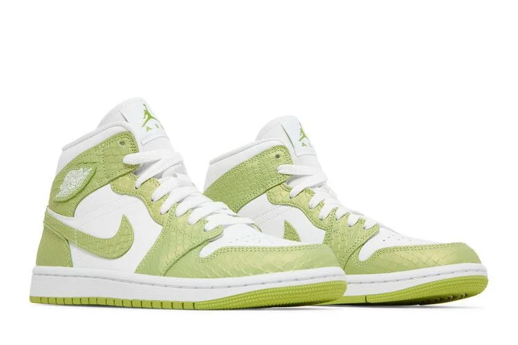 Krossovki-Wmns-Air-Jordan-1-Mid-SE-Green-Python-7