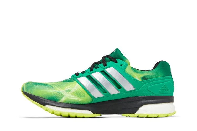 Krossovki-Marvel-x-adidas-Response-Boost-TF-LTD-Incredible-Hulk-2