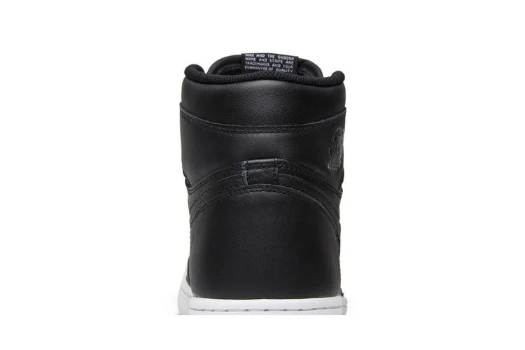Кроссовки Air Jordan 1 Retro High OG 'Cyber Monday'
